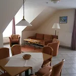 Appartementhaus Binzer Sterne Hotel apartamentowy 3*