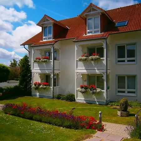 Appart hôtel Appartementhaus Binzer Sterne 3*