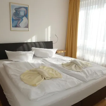 Aparthotel Appartementhaus Binzer Sterne 3*