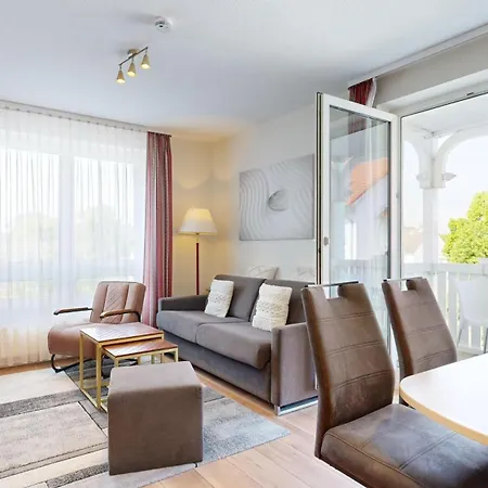 Apartmenthaus Binzer Sterne