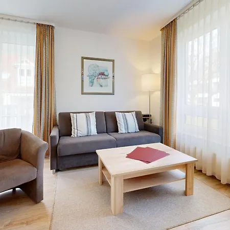 Appartementhaus Binzer Sterne Aparthotel