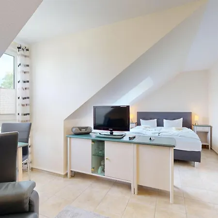 Aparthotel Apartmenthaus Binzer Sterne 3*
