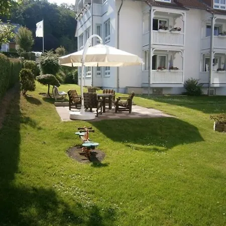 Appartementhaus Binzer Sterne