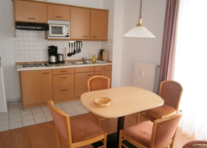 Aparthotel Appartementhaus Binzer Sterne